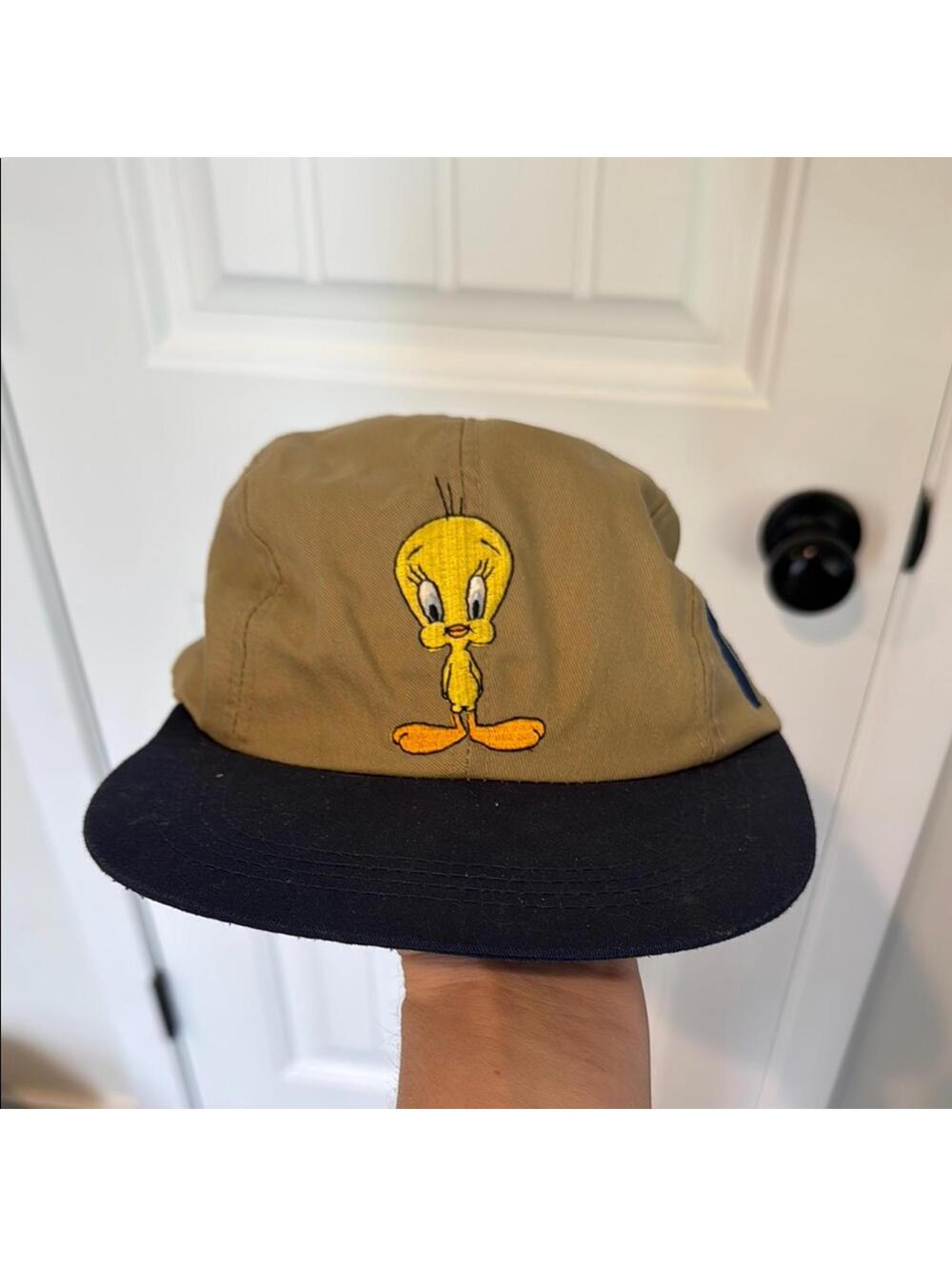 Vintage 90’s Looney Tunes Tweety Hat